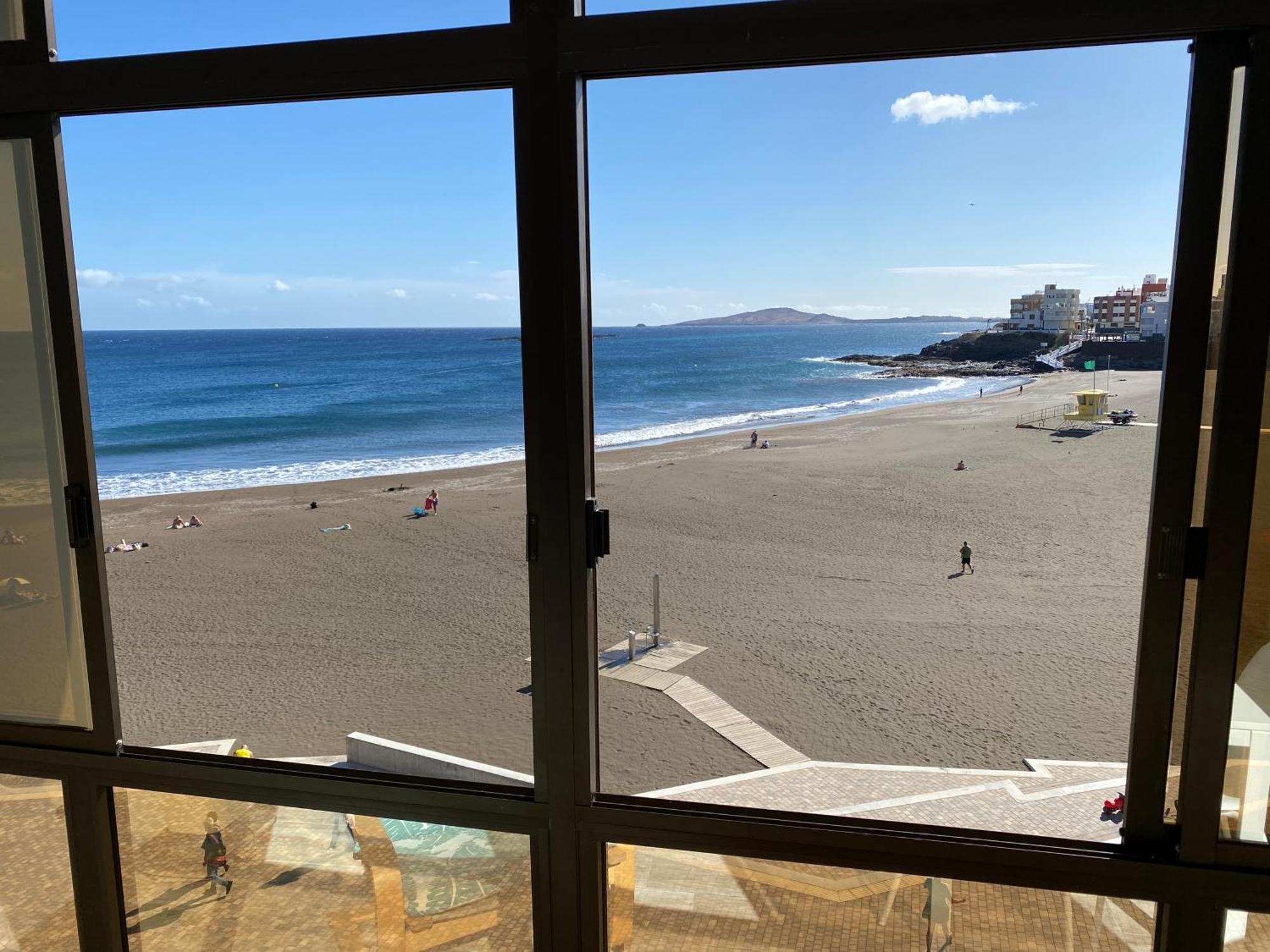 Beachfront Apartment Incl Highspeed Wifi 멜레나라 외부 사진